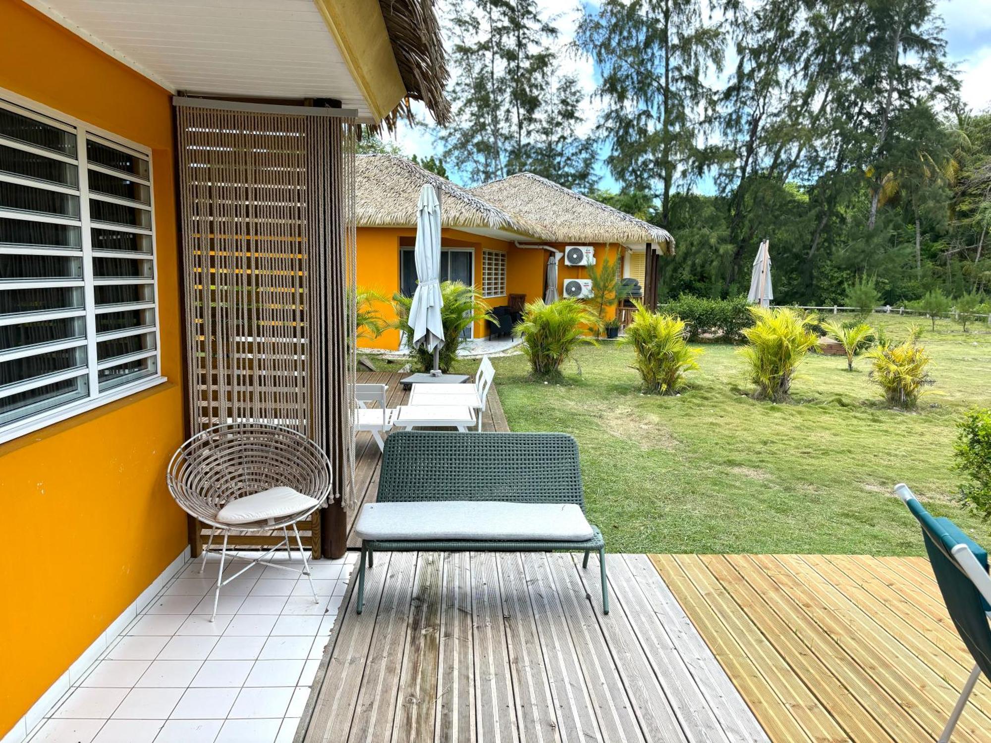 Bungalow La Kawannaise - Piscine, Terrasse, Plage Grand-Bourg  Екстер'єр фото